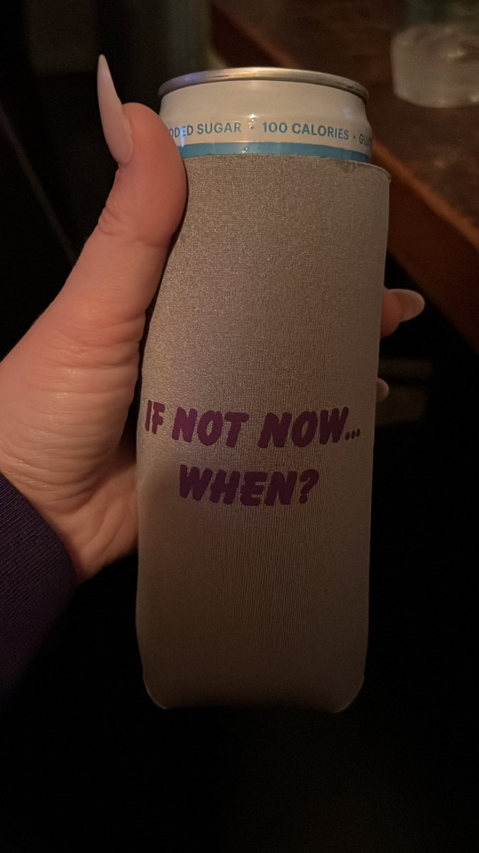 kellyinvegas's tweet photo. Kstate fans made special coozies 💜 https://t.co/n8x4hxl8Dy