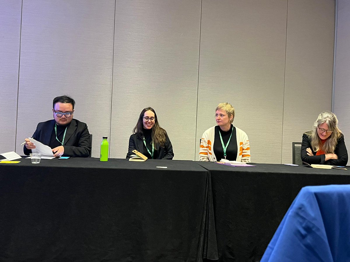 VeronicaPast's tweet photo. Thank you Natalie Koch and @M_A_Ferdoush for organizing this wonderful interdisciplinary session on Scaling Citizenship at @theAAG 2023 congress.
A special thanks also to @coddington_kate for her provocative feedbacks.
#spatialcitizenship #socialmovements #postmigration https://t.co/x6k45V2wkB