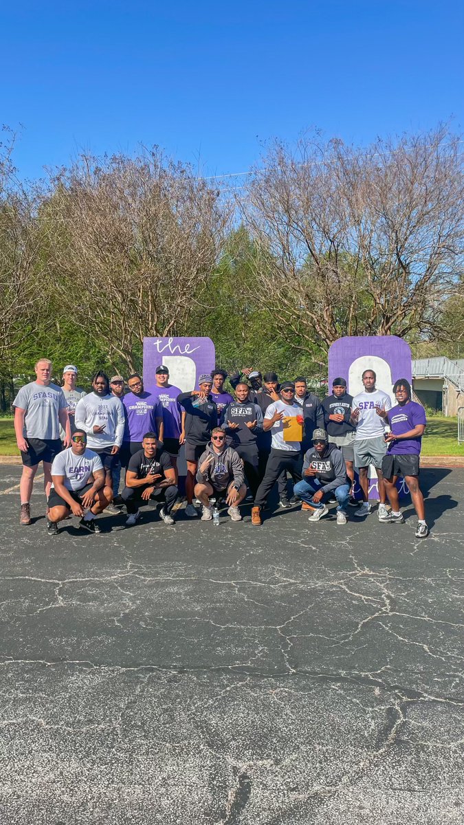 SFA_Football's tweet photo. Grateful to help make a BIG impact during The Big Event. 🪓

#AxeEm x #RaiseTheAxe https://t.co/5zgsYlUXyP