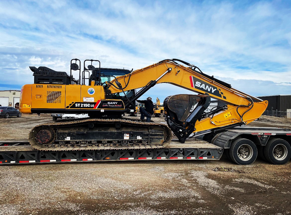 SY215 off to the job site of Holden Excavation in Columbus, Montana!
Thanks for your business!
MT Office 406-272-3497
Northern CO Office:
720-721-3200
Denver, CO Office:
303-228-6685
Colorado Springs:
719-208-4333
Prosourcemachinery.com