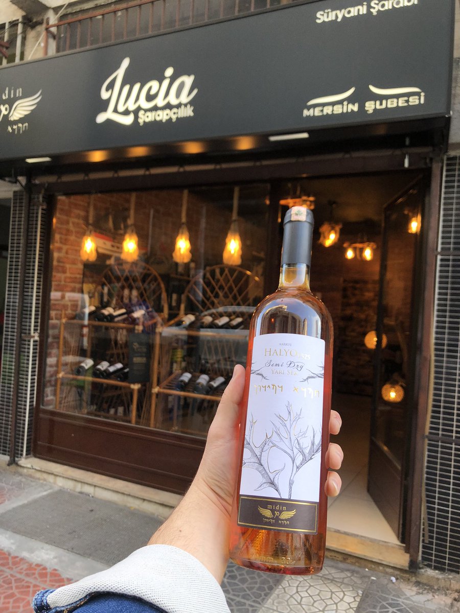 Süryani şarapları artık sizlere daha yakın Mersin şubesiyle 

#luciaşarapçılık #süryanişarabı #şarap #wine
