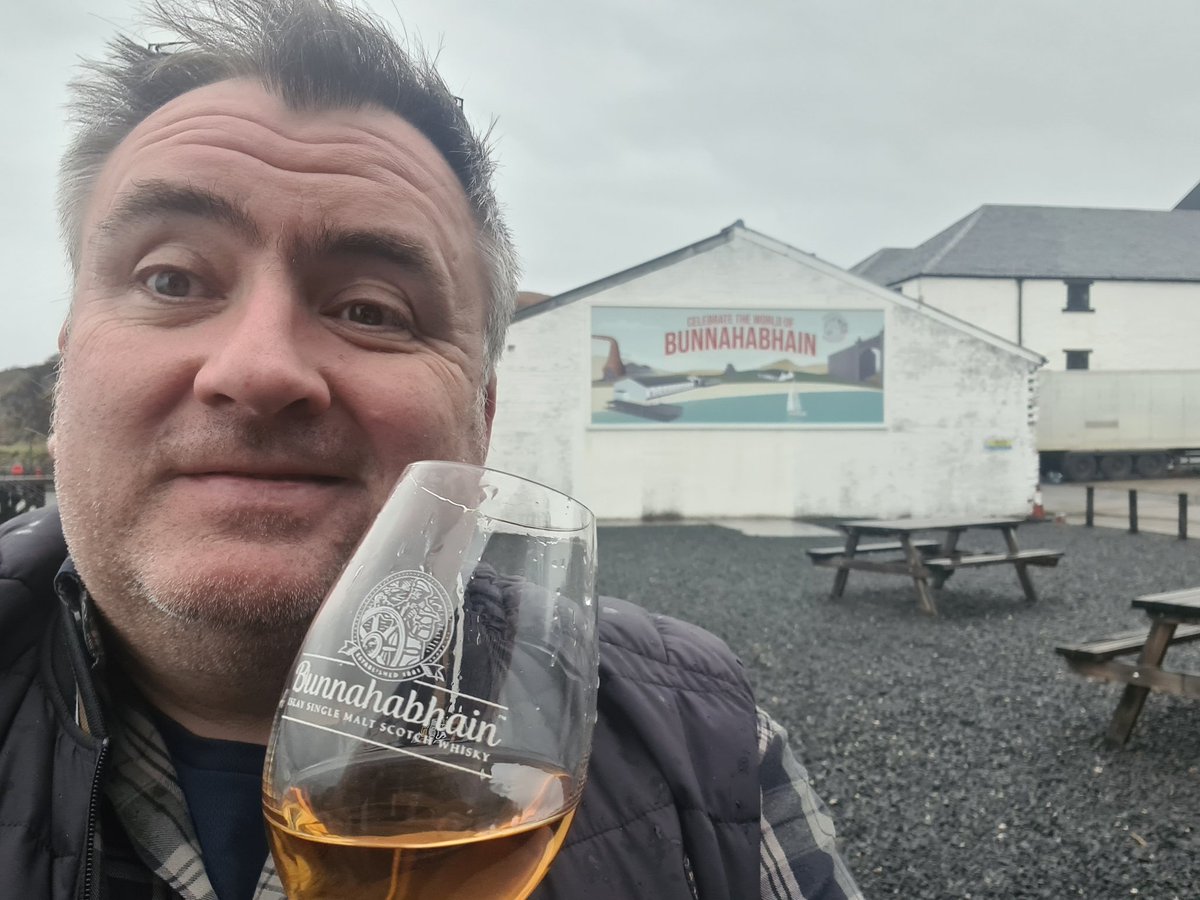 FauldsyJamboRed's tweet photo. @ardnahoe @Bunnahabhain @caol https://t.co/332M6SjBmi