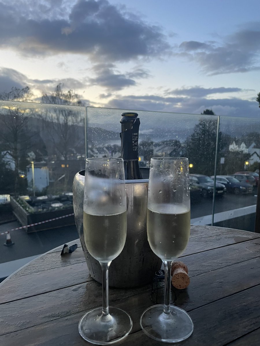 Andycraig13Andy's tweet photo. Lovely day in Windermere with the wife. Can’t beat a few ales in The Crafty Baa after a wee walk 🏔️🚶♂️🍻🤪 Have a good un peeps x #lakes #bowness #windermere #booooooooze https://t.co/Kxx3lBLQNx