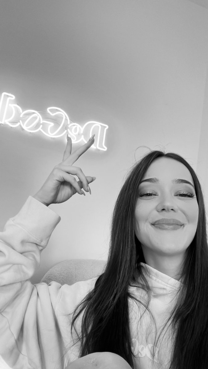 eden tweet media