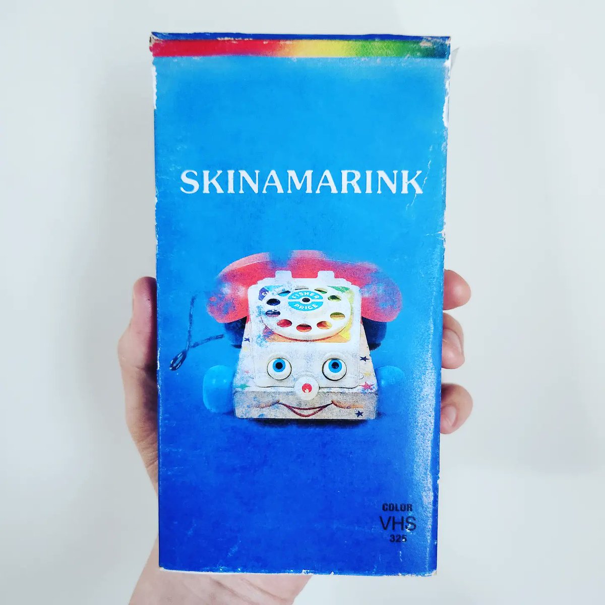 Jon_Vaughn1's tweet photo. Join us this evening for the Regina theatrical premiere of @kyleedwardball's breakthrough experimental horror film, Skinamarink, at the @rplfilmtheatre at 7pm CST! 

Here's a VHS slip cover I made for fun ;) 

Follow the link here:  https://t.co/hQ6Q6lfP8n to join the Q+A after! https://t.co/waMCJet032