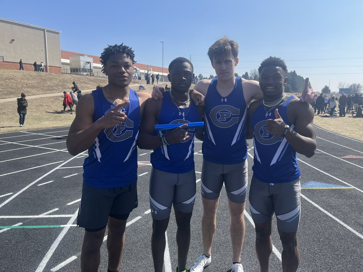 School Record Broken!

Congrats to CharMar Brown, John Pargo, Jack Gillogly, and Andrew Jones  in the 400m relay with a time of 42.02! They take down the old 400m relay record dating back to 1986. 

Congrats guys! 
#gojays #speedlab