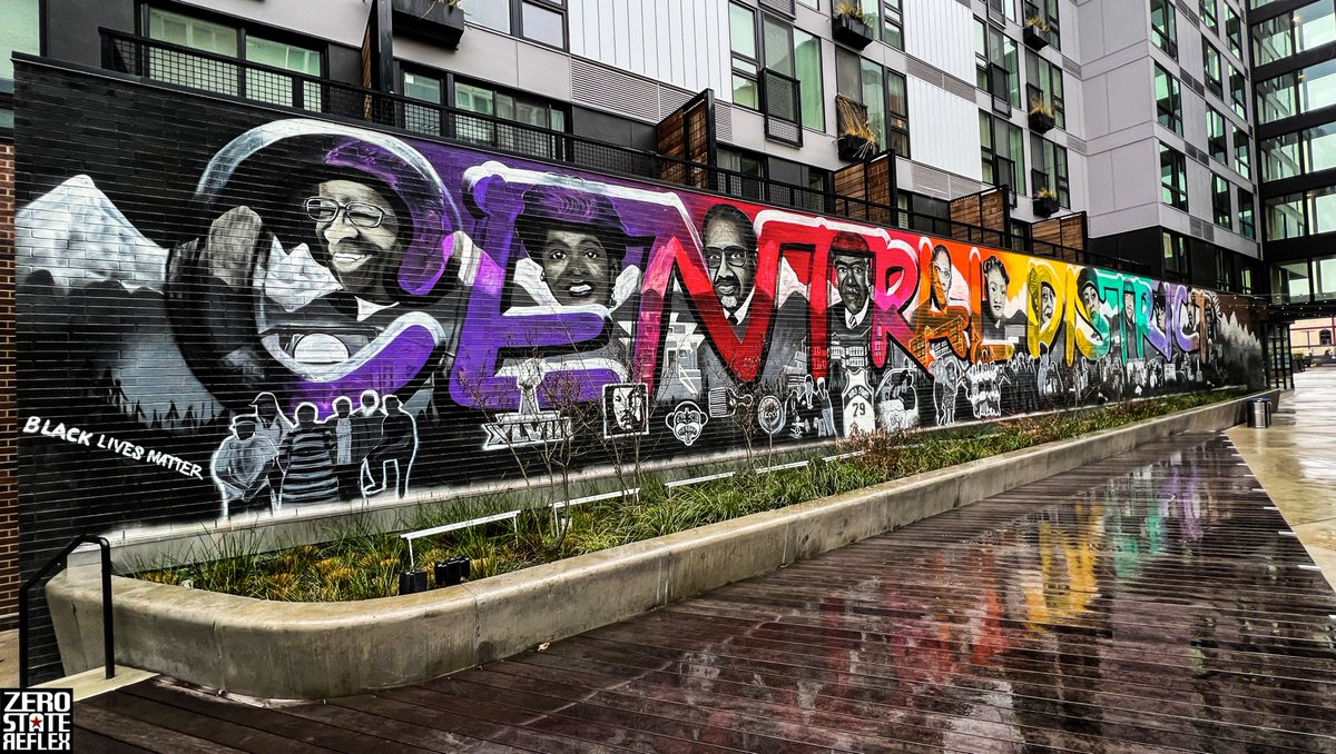 ZeroStateReflex's tweet photo. This mural in the Central District is to long to fit into one shot,
#mural #streetart #midtownsquare #blackhistory #seattle #zerostatereflex #pnw #centraldistrict https://t.co/AxGtjmo7D4