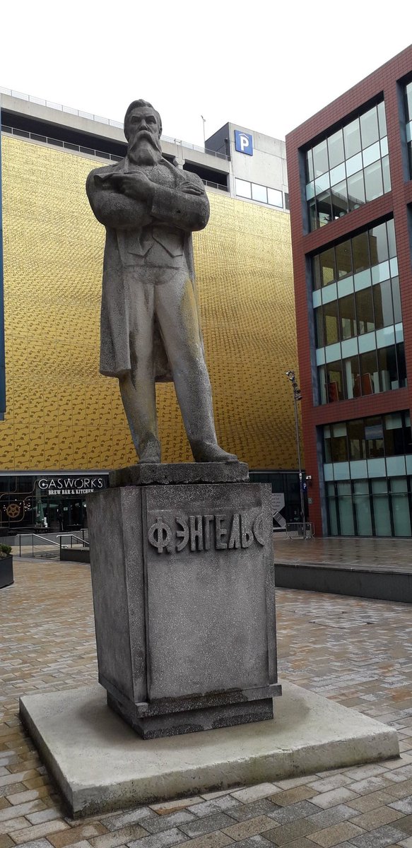steebob's tweet photo. Surprised to see a statue of Engels in Manchester been here since its Migration from Ukraine in 2017 https://t.co/HJTkiCIWgA