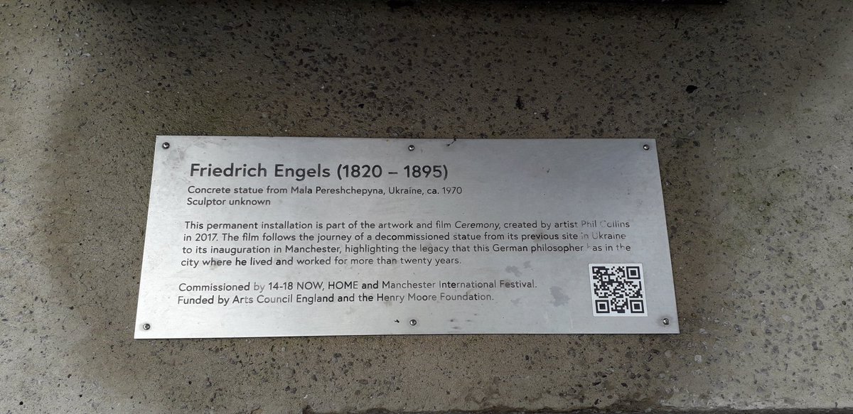 steebob's tweet photo. Surprised to see a statue of Engels in Manchester been here since its Migration from Ukraine in 2017 https://t.co/HJTkiCIWgA