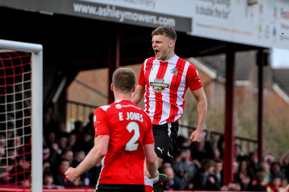 ALTRINCHAM VS SOUTHEND, 1-0