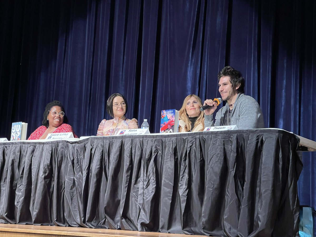 TeenBookCon's tweet image. Let’s Talk About Things with @sofiandjarrod @brittneymmorris and Darcie Little Badger at #TeenBookCon2023!