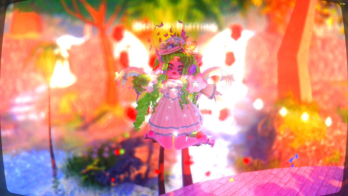 0Sage_mage0's tweet photo. Back from the dead...... #royalehighrobux #royalehighgivaways #royalehighart #roshade #ROBLOX https://t.co/k3kBDikFvn