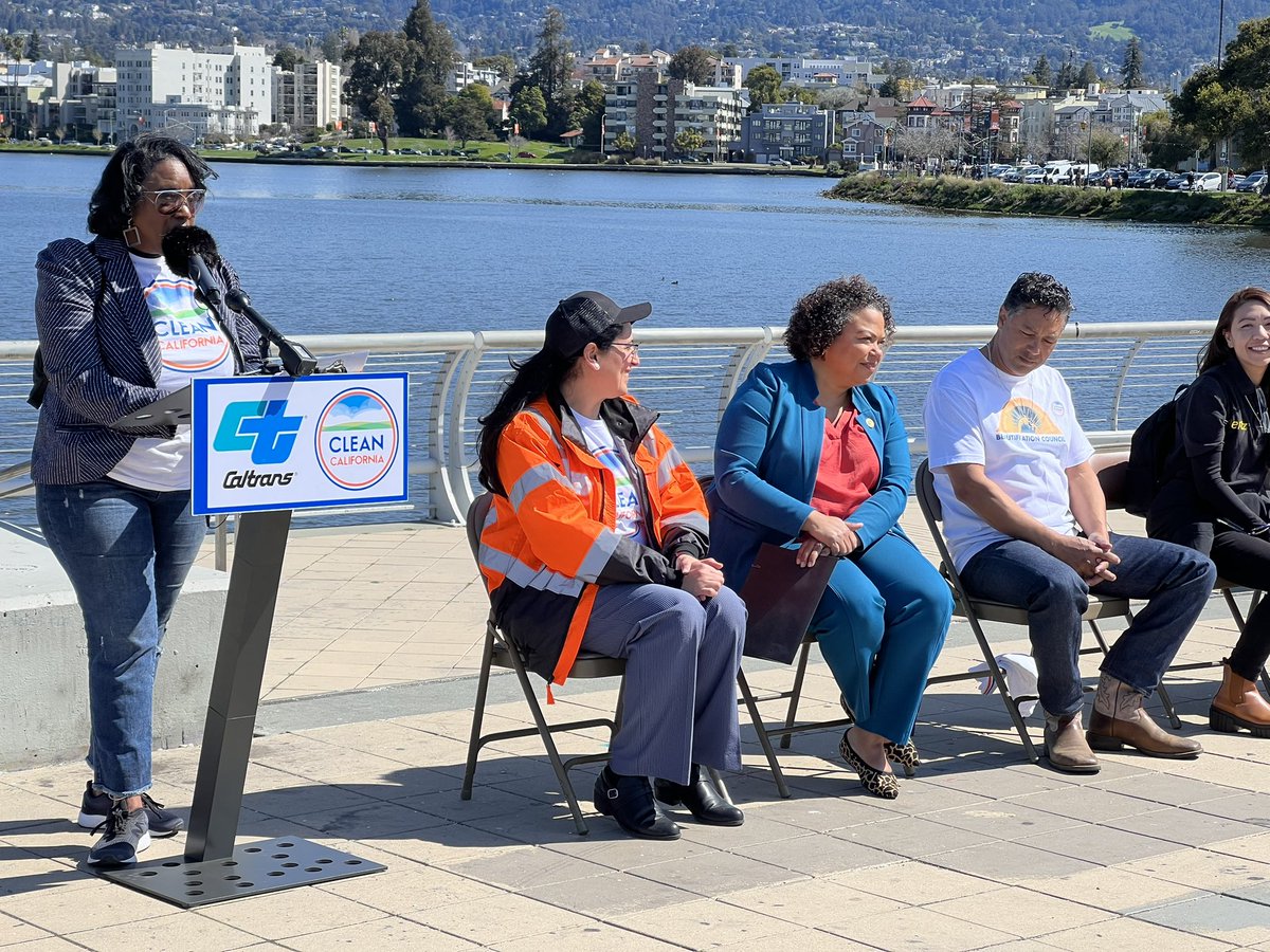 CaltransD4's tweet photo. Caltrans Bay Area celebrated Clean CA Community Days through education and fun. A special thanks to D4 Director Dina El Tawansy, Assemblymember Mia Bonta, Ken Houston & Kira Hagi and music by Club Anywhere. #cleanca #CleanCaBayArea #CleanCaCommunityDays @CaltransHQ @CAgovernor https://t.co/ZV5kDIl9uo
