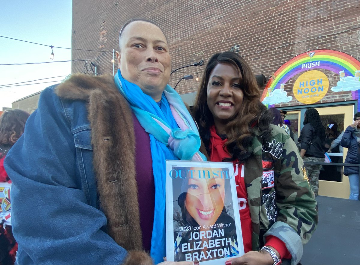 stlmayor47's tweet photo. If Jefferson City Republicans don’t want to see drag queens and the vibrancy of St. Louis’ LGBTQIA+ community, they can stay home.

Proud to join in the Grove tonight the advocates and allies who are leading the fight to #ProtectTransKids and protect LGBTQIA+ rights in Missouri. https://t.co/zpk0MgExN8