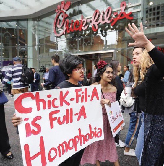 ForgiatoBlow47's tweet photo. Do You Eat Chick-Fil-A ???

Yes Or No 👇🏻👇🏻👇🏻 https://t.co/5yCEDGRX1K