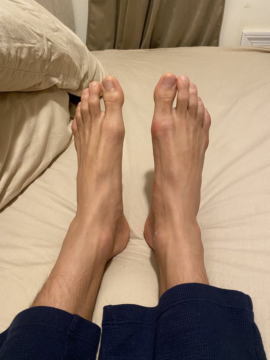 elshenkai's tweet photo. Who likes Feet stuff?  
#feet #feetstuff #fetish #onlyfans #manfeet https://t.co/GNZAVvdq3M
