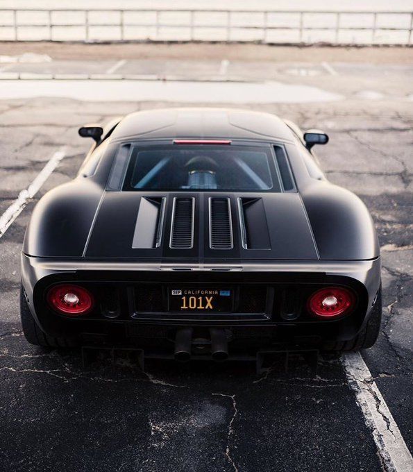 blacked out Ford GT