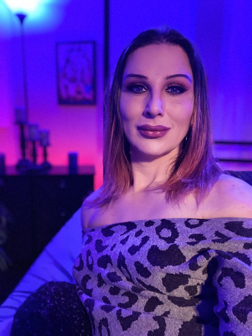 TW Pornstars Jade Nyxxx. The most liked pictures and videos from