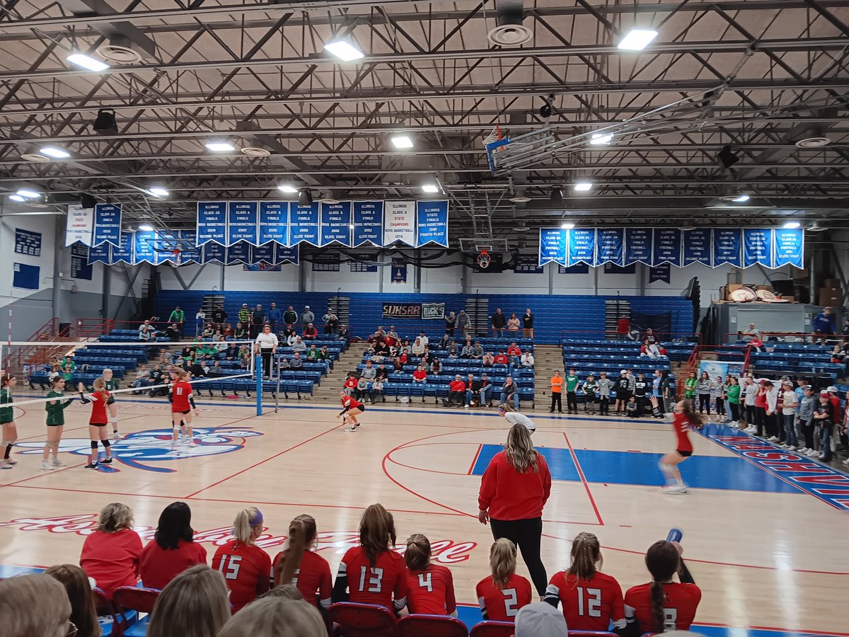regsuptrmac's tweet photo. Lady Royals are Volleyball State Champs! Proud of these young ladies and their coaches! #redbud132 https://t.co/jChrIC0LJc