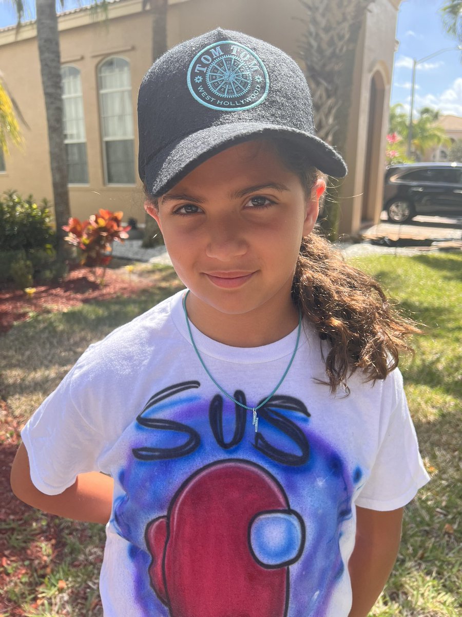 superallio's tweet photo. @mrjaxtaylor I was wondering the same thing about my 9 year old and her necklace!!! https://t.co/W1y0DrpraG