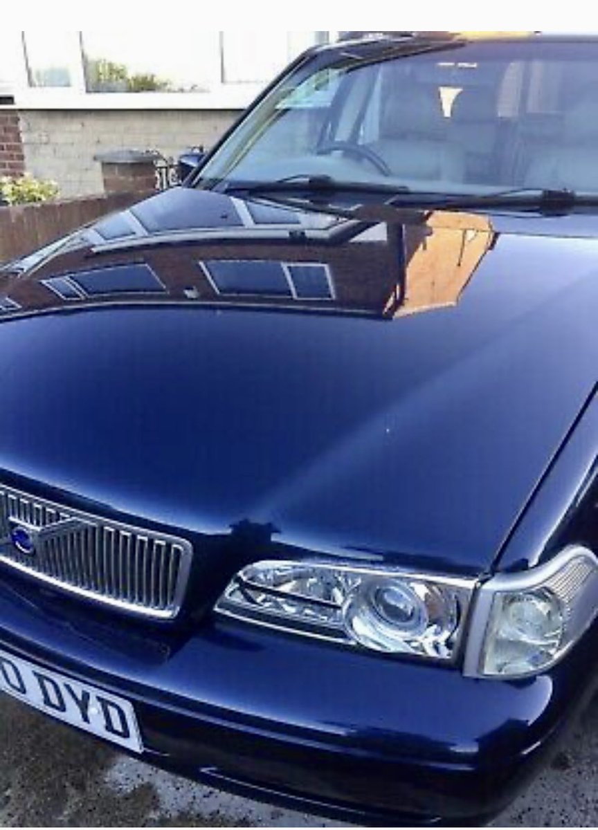 ⁦@sniffpetrol⁩ ⁦@Carpervert⁩ Lovely V70 T5 originally supplied by your favourite LlanfairPG Volvo main dealer…

#SmithAndSniff