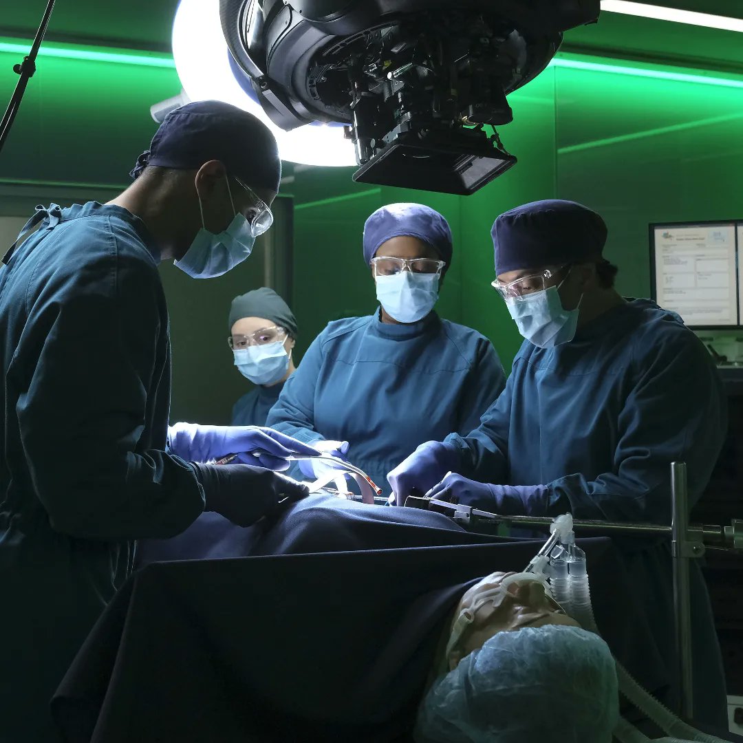 TheGoodDoctorAr's tweet photo. PROMOTIONAL PICTURES taken by @jeffweddell  from #ABlip episode. 

Episode 6.16 #ABlip

@GoodDoctorABC Monday April 3rd • @ABCNetwork

#FreddieHighmore
#TheGoodDoctor
@ABCNetwork
@SPTV https://t.co/ppI7E7ke9p