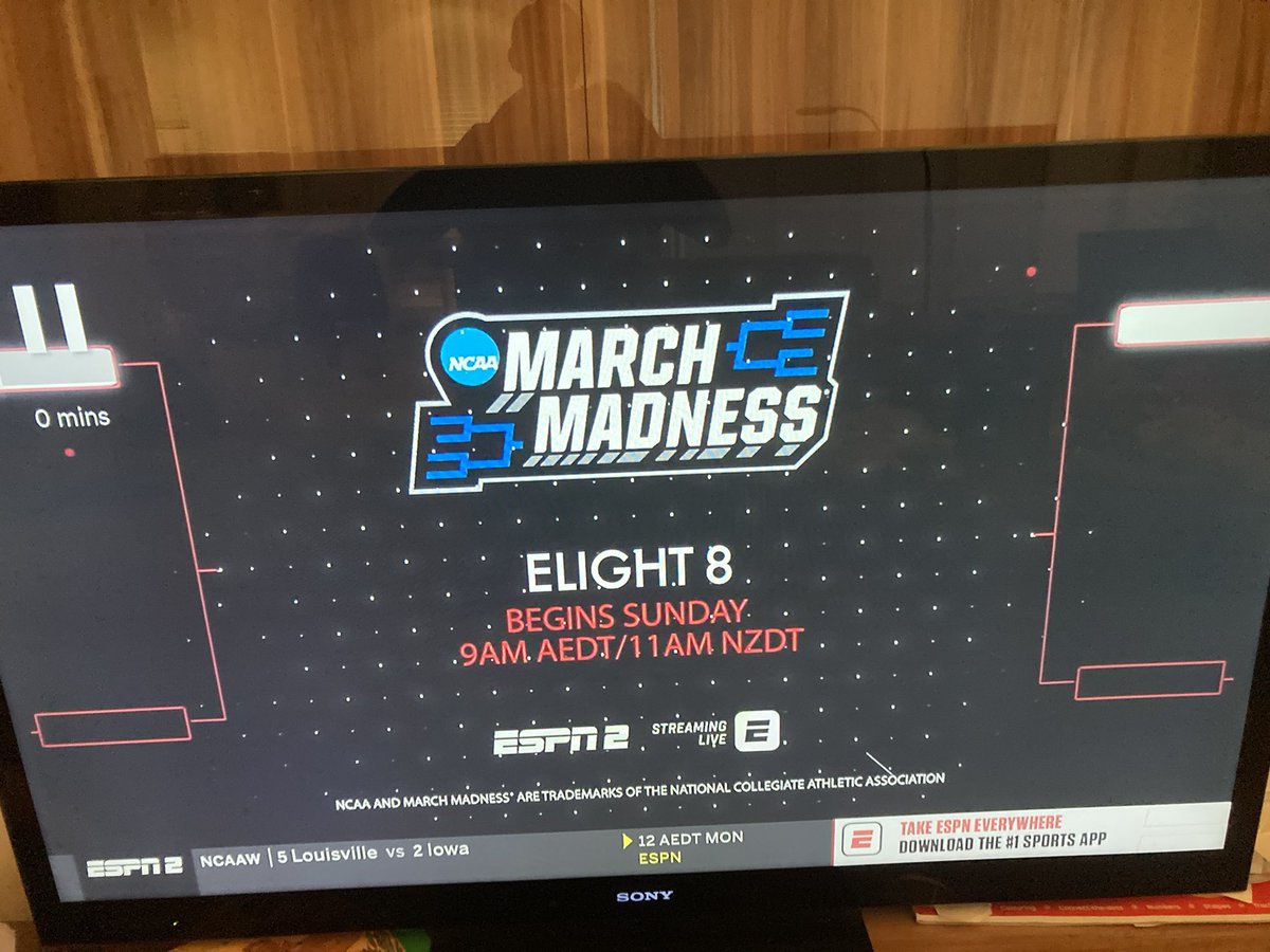paulkwai's tweet photo. @espn @ESPNAusNZ is this how “Elite” is spelled in Australia? https://t.co/Ag51mUquMv