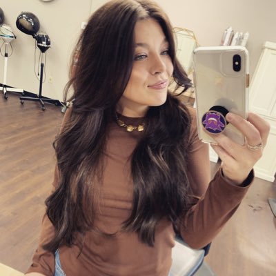daniellejeanneo's tweet photo. #NewProfilePic https://t.co/7E8n4tpLhz