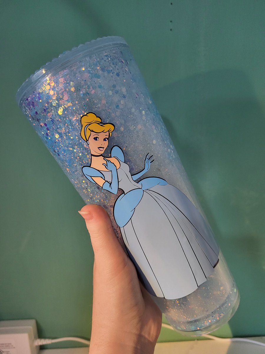 JemannCrafts's tweet photo. Cinderella 24oz Snowglobe 

https://t.co/lfg7K7Qbjr

#smallbusinessuk #smallbusinessmanchester #jemanncrafts #personalisedgifts #personalised #cinderella #snowglobecup #snowglobe-tumbler #disney #shopsmalluk #shopifystore #tumbler https://t.co/MBsEDvbVm8