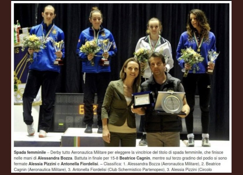 matto_thebest's tweet image. MA LA DIGNITA’ ALMENO FI TACERE?! QUALE BRONZO NAZIONALE? AHAGAHHA … terza a pari merito (in 4 totali) per un TORNEO dell’aeronautica … 😂😂😂🤡 #GFvip