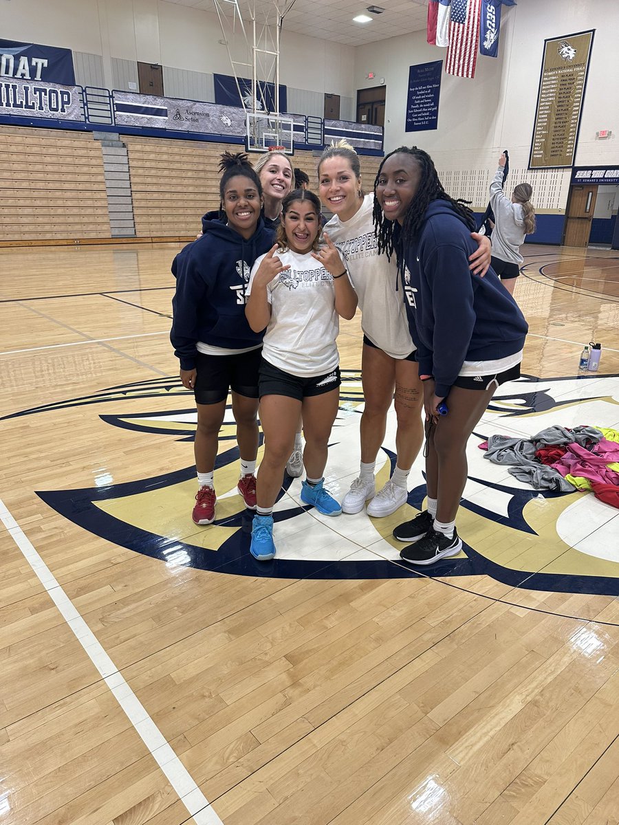 Had so much fun at the <a href="/SEUWBasketball/">St. Edward's Women's Basketball</a> Elite Camp. Thank you so much <a href="/CoachJJRiehlSEU/">JJ Riehl</a> and <a href="/CoachKhiSEU/">Khiani32</a> for giving me a chance to show y’all what i could do and help me get better at the game even if they where little. I definitely see myself coming to more camps in the future.
