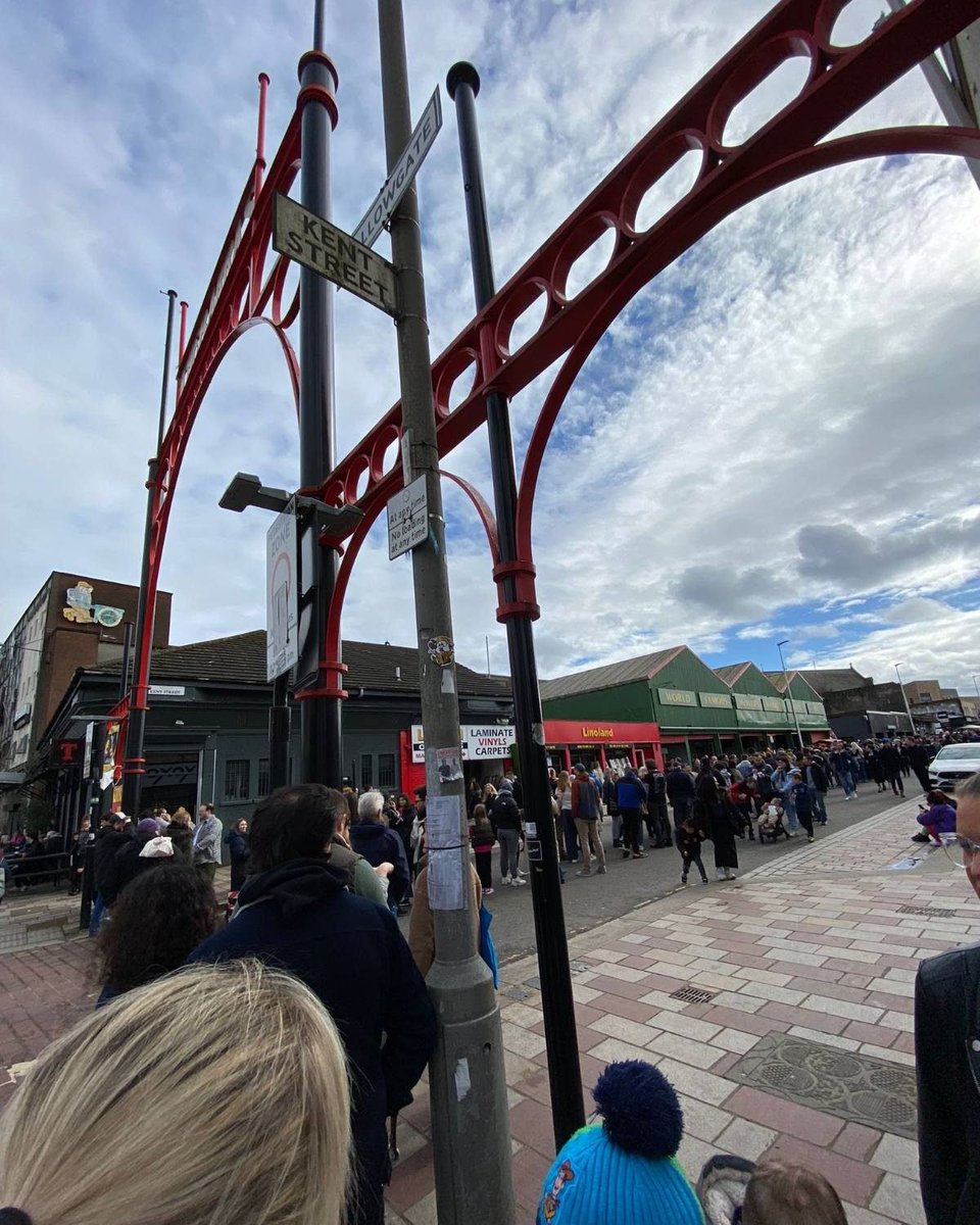 Wee Union Hong Kong in Scotland

多謝今日過來嘅朋友， 今日意想不到咁多人， 我哋承諾聽日會有更加好嘅安排。

Thanks to everyone for coming out today, what an surprise seeing the long  lines. 

We will organize better for tomorrow. Friendly reminder, if you want food, come early!