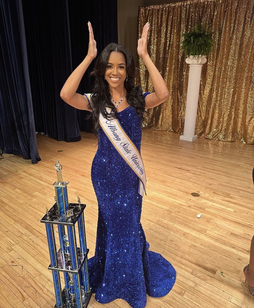 ASUTFXC's tweet photo. Congratulations to our very own Jordan Elder on becoming the 81st Miss Albany State University! We are so proud of you. https://t.co/Vp82Wa1UQG