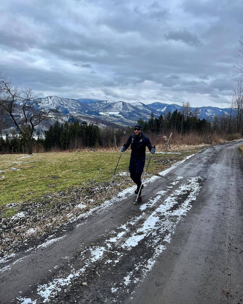 lets_shuffle_it's tweet photo. Another challenge is done ✅ let’s train and prepare for the day “D”💪🏼✨
•
•
•
•
•
#trailrunning #running #run #trail #runner #trailrunner #instarunners #trailrun #runningmotivation #runnersofinstagram #runners #training #runhappy #fitness #instaru… https://t.co/8fIHHWOrUV https://t.co/5QS4VaYz3b