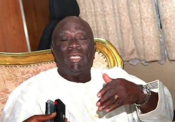 AreaFada1's tweet photo. Ike Ekweremadu was convicted of organ trafficking in UK 🇬🇧 and Igbos are not supporting him because he committed a crime.

Bola Tinubu was convicted of drug trafficking in USA 🇺🇸 and some Yorubas are supporting him because he is a Yoruba man. https://t.co/GLiJicGlaN