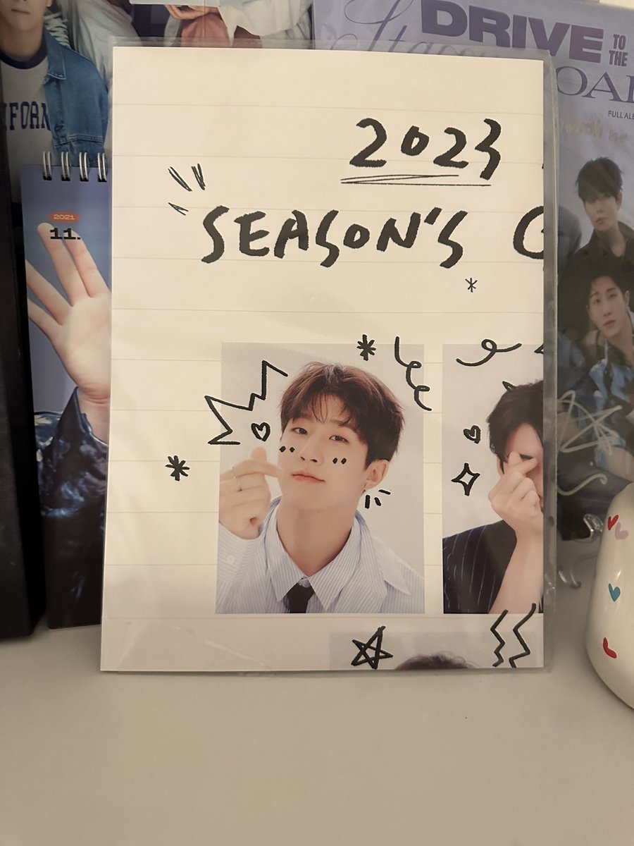 jnwluvs's tweet photo. thank you so much @peachykoogos the poster arrived safely 🤍 https://t.co/B8rm0jap2U
