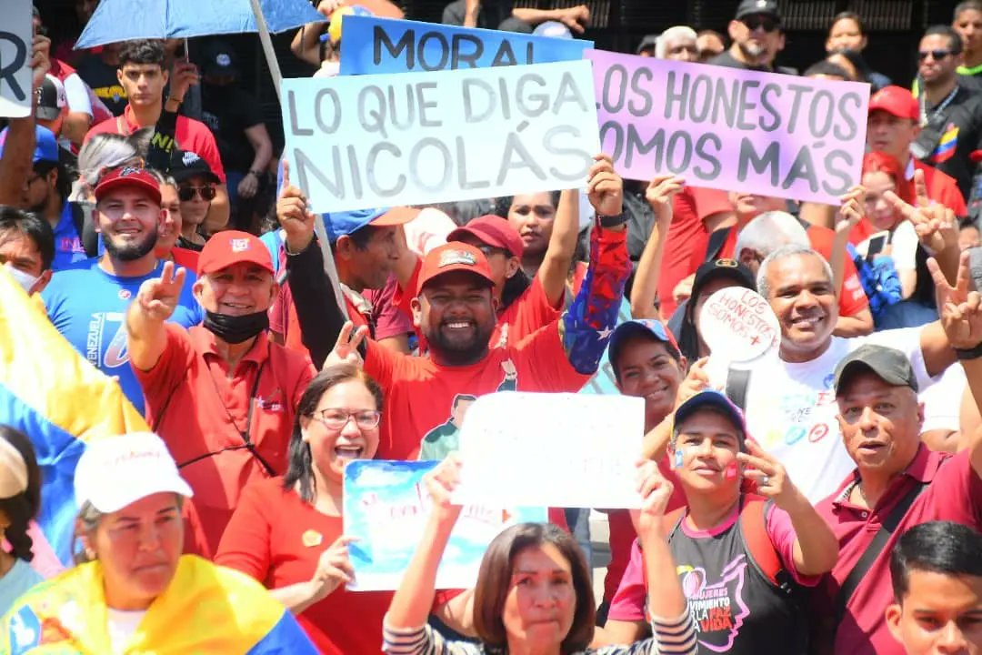 Nicolás Maduro tweet media