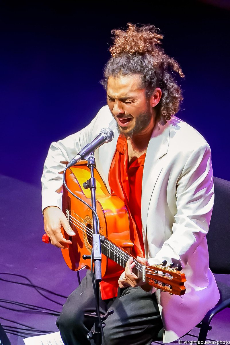 VirCuevas79's tweet photo. Fantástico #lincortes está noche en el @TEATROZORRILLA
@greencow_music https://t.co/WYlmrBy19s