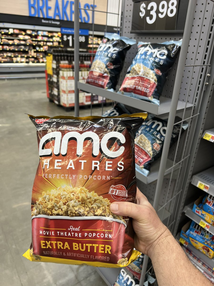 clayaharding's tweet image. Last bag of #Extrabutter  #AMCPerfectlyPopcorn @Walmart in Cumming,GA. Had to snatch it. #AMC #APE
