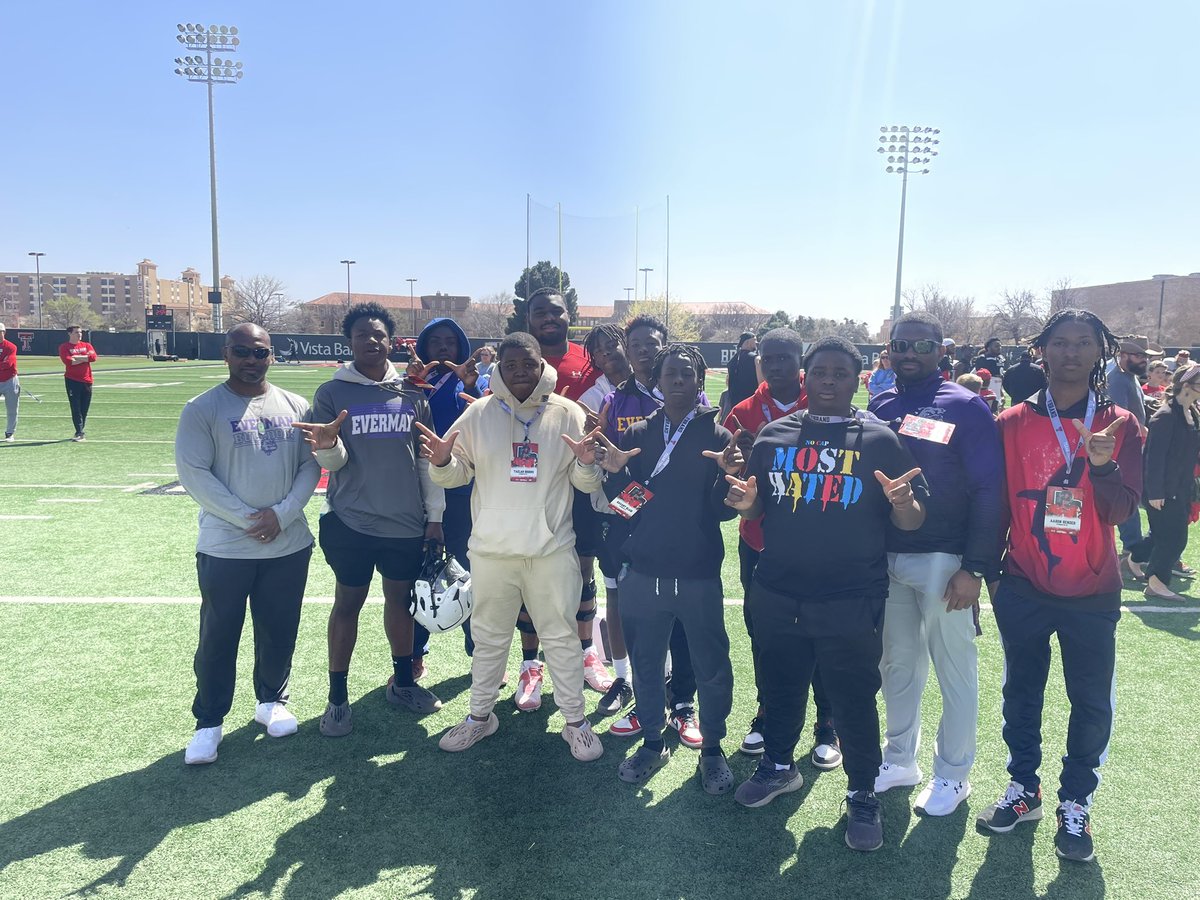 Everman Football tweet media