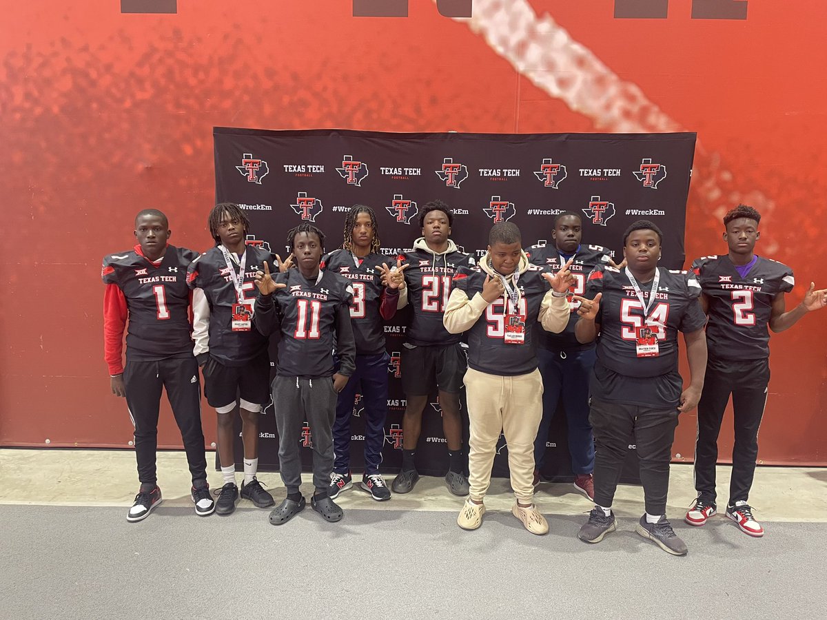 Everman Football tweet media