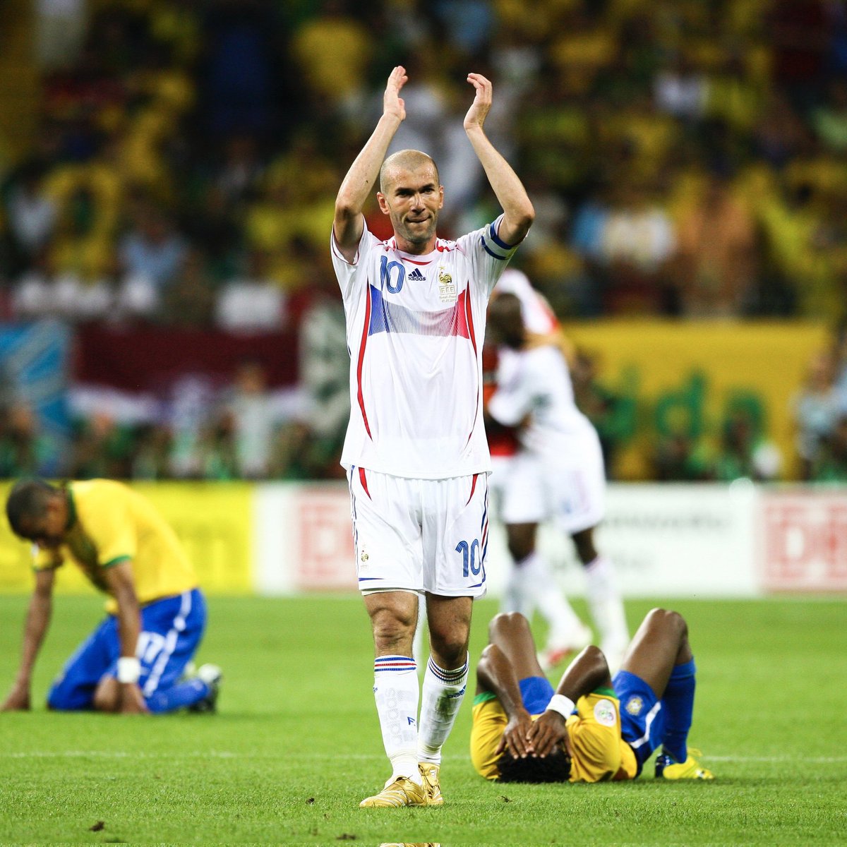 𝕵𝖔𝖍𝖓 🇨🇲 tweet media