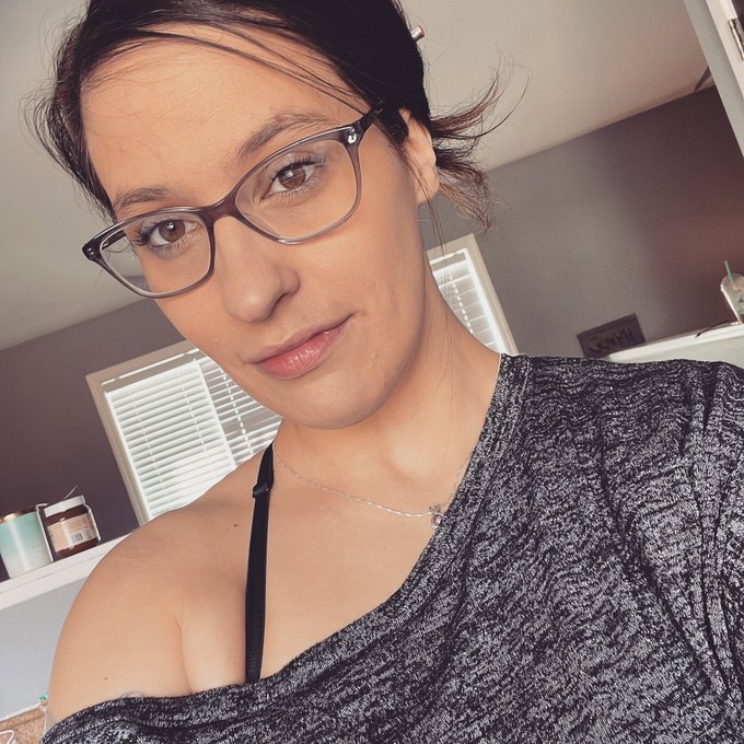 Happy weekend 💋  #feelgood #onlyfans #onlyfans_girl #onlyfansbabe #beautiful #OFgirls #SaturdayVibes<a href="/tag/feelgood"class="tags">#feelgood</a><a href="/tag/onlyfans"class="tags">#onlyfans</a><a href="/tag/onlyfans_girl"class="tags">#onlyfans_girl</a><a href="/tag/beautiful"class="tags"><span>#beautiful</span></a><a href="/tag/weekend"class="tags"><span>#weekend</span></a><a href="/tag/saturday"class="tags"><span>#saturday</span></a><a href="/tag/saturdayvibes"class="tags"><span>#saturdayvibes</span></a><a href="/tag/onlyfansbabe"class="tags"><span>#onlyfansbabe</span></a>