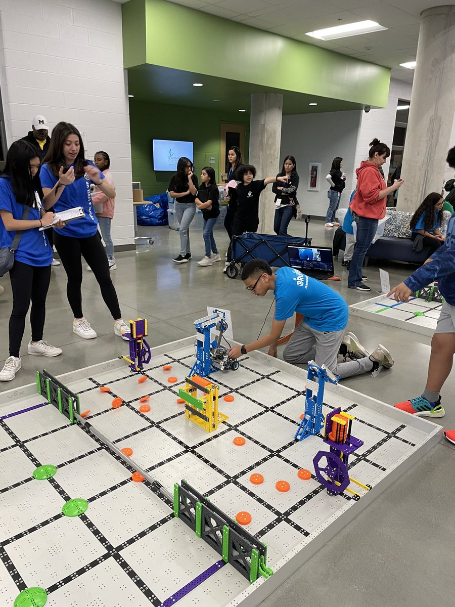 Ms_Murraysclass's tweet image. So proud of all of these kiddos!! They have worked so hard to prepare for this day and it paid off! It’s such a joy to see how proud they feel after competing! Way to go PMK! #EaglesDeserveIt22 @PotowmackES