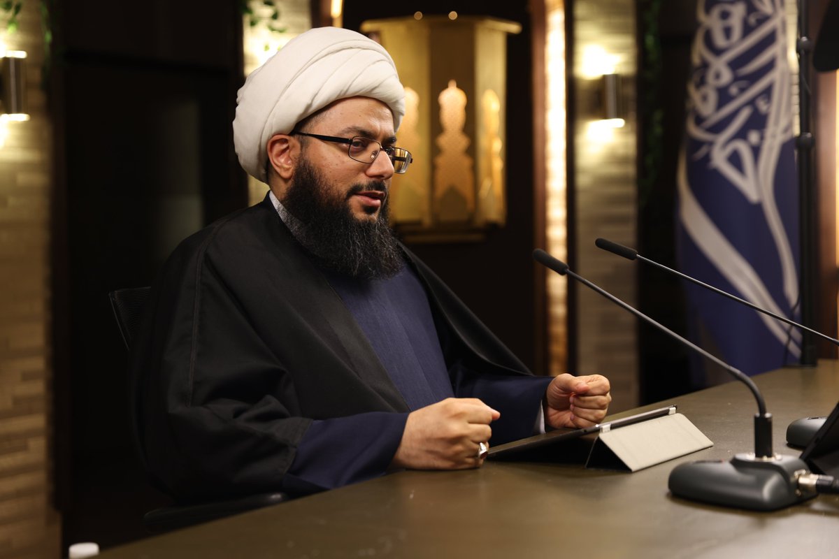 قبل قليل اتصال من الدكتور محمد أبو خير من القاهرة، مصر: 

"ما زلت أقر تمام الإقرار بأن سماحة الشيخ الحبيب هو محقق من الطراز الفريد وأدعو الله أن يكثر من أمثاله وأن يقيض لهذه الأمة مجموعة من المحققين الذين يبغون لتحقيقهم خدمة هذا الدين"

شاهد وشارك الآن:
youtube.com/live/Az3ioGKD5…