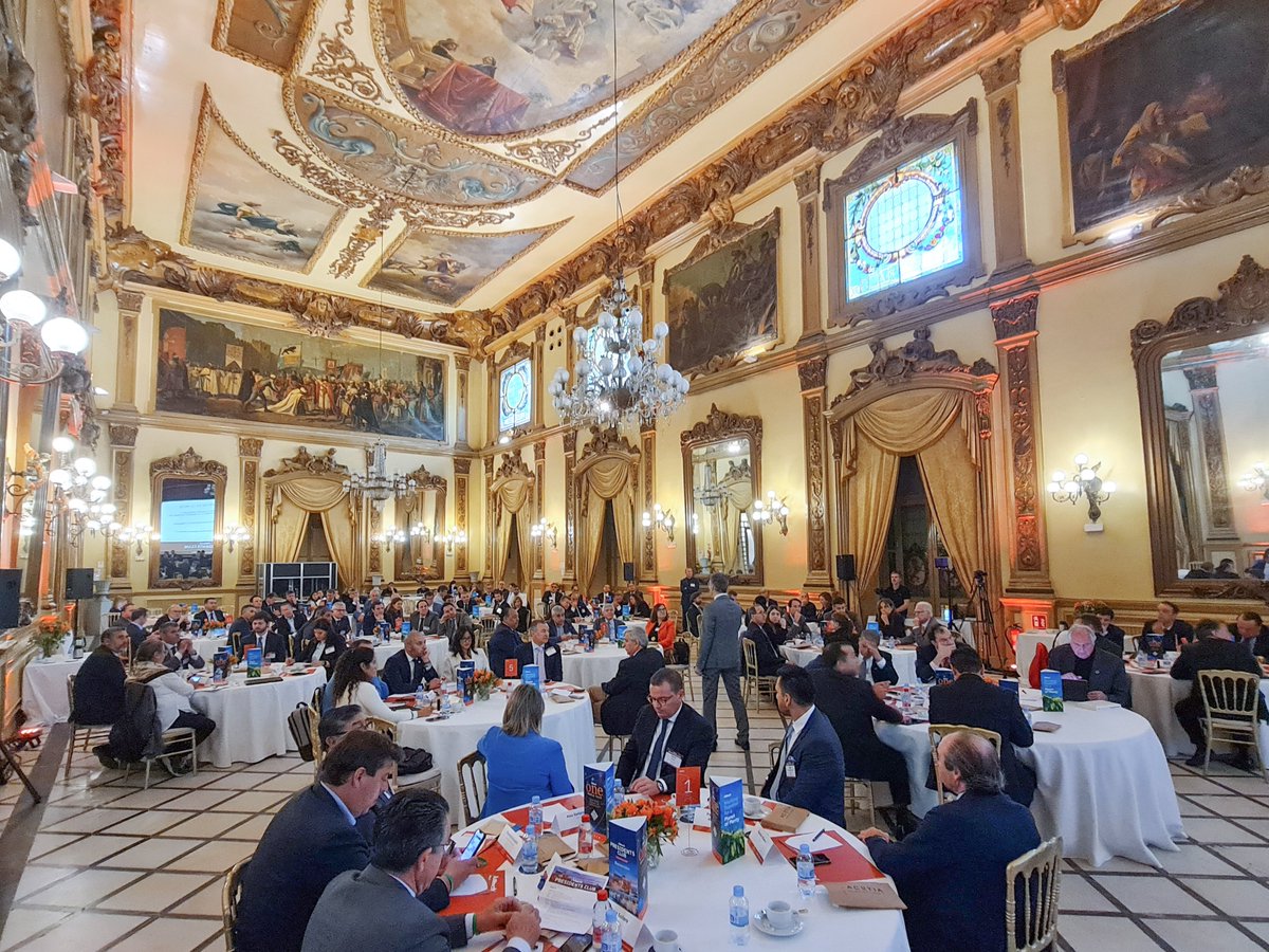 RealCirculoAmis's tweet photo. Congreso 'Presidents Club' (edición en español) @Alltech - @AlltechSpain 
Salón Liceo. Real Círculo de la Amistad de Córdoba, España.
22-25 de marzo, 2023.
#Congreso #ganaderia #agricultura #innovacion #sostenibilidad #eventos #cordobaespaña https://t.co/Ww3EtRCgpM