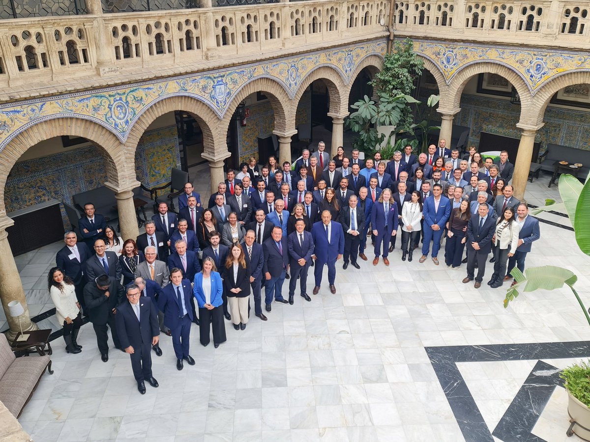 RealCirculoAmis's tweet photo. Congreso 'Presidents Club' (edición en español) @Alltech - @AlltechSpain 
Salón Liceo. Real Círculo de la Amistad de Córdoba, España.
22-25 de marzo, 2023.
#Congreso #ganaderia #agricultura #innovacion #sostenibilidad #eventos #cordobaespaña https://t.co/Ww3EtRCgpM