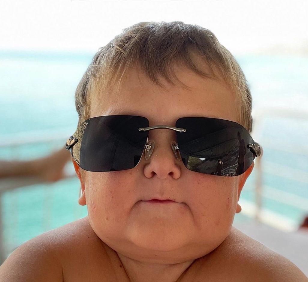 A very happy birthday to music legend, Elton John. 