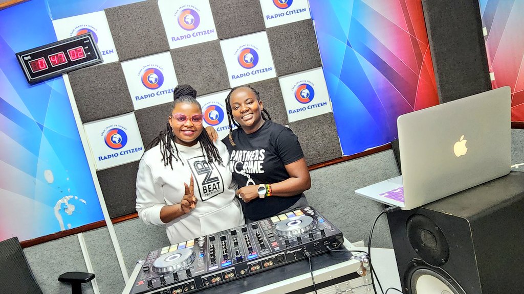 AQtee's tweet photo. We're so ready to Mash up di place on @RadioCitizenFM #UsikuSacco with @MexxyDj. 🔥🔥🔥 https://t.co/ccRPx90wt9