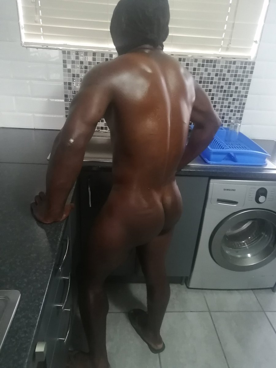 musclehunks03 tweet media